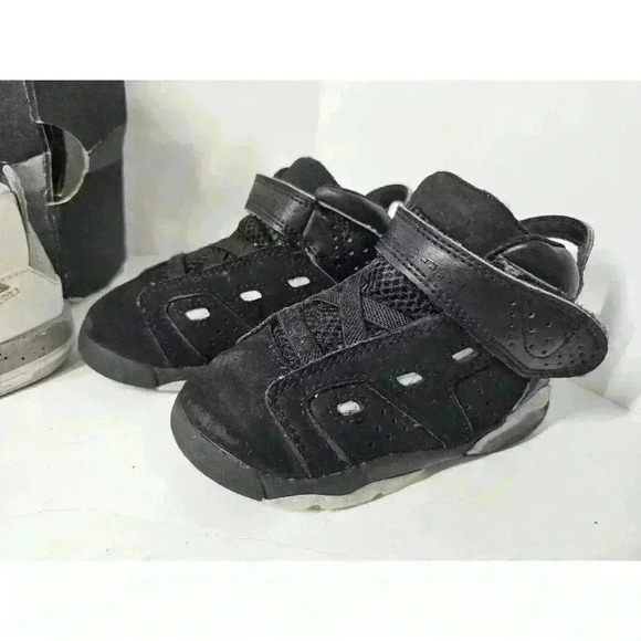 3 Pairs Kids Nike Shoes Jordan Retro - Air Max - TD Retro 6 - Picture 2 of 8